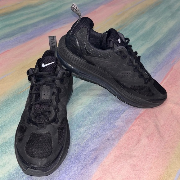 Nike Air Max Genome GS CZ4652 001 Running Black Mesh Size 7y = 8.5 Womens - Picture 2 of 8